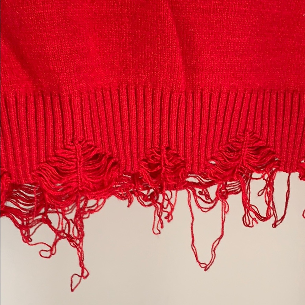 Red sweater - Picture 3 of 4